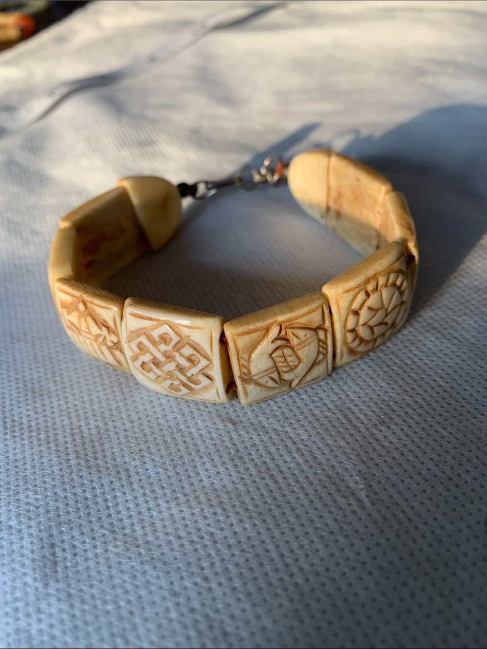 Vintage Buddhist eight auspicious symbols hand carved Yak bone unisex bracelet